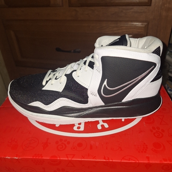 Nike Kyrie Infinty TB Promo Black/White-White High-Top Sneakers Size 10. NWT main image 13